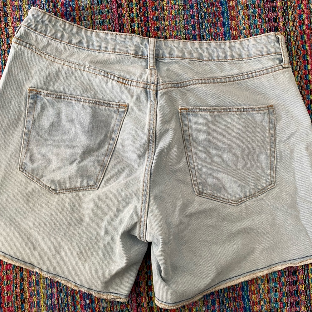 Denim Short - Picture 2 of 7